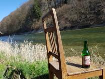Ein Sessel am Ybbsufer